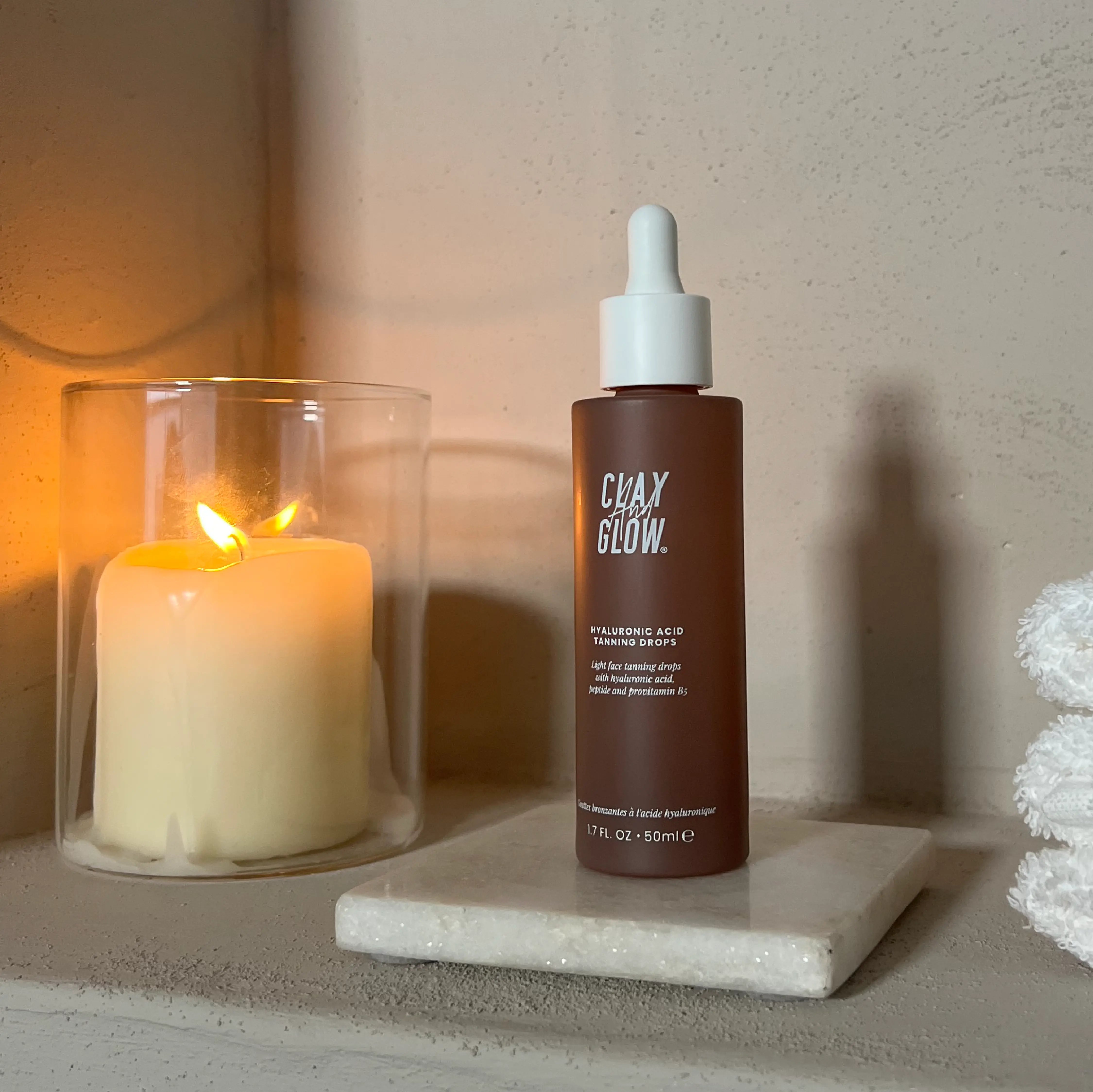 Hyaluronic acid tanning drops